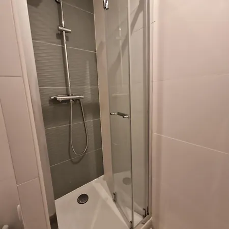 Apartament Jolie Studio Proche Du Centre *